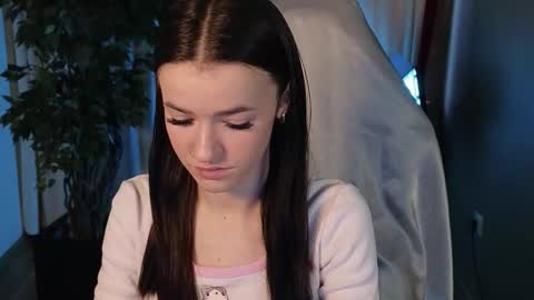 elizzza_ online show from 17, 10, 2025