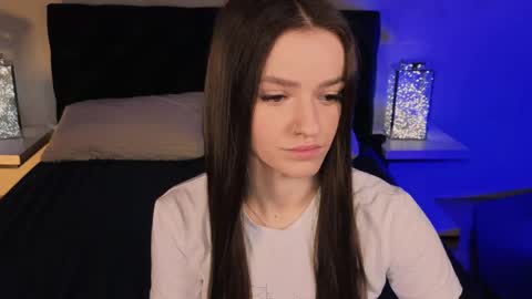 elizzza_ online show from 17, 3, 2026