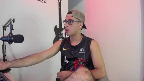 Snapshot of elkin_clark chatting on 18, 2, 2026 Elkin Clark online show from 18, 2, 2026