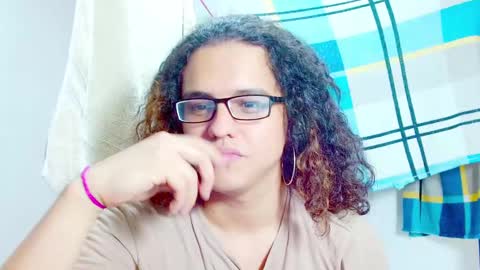 Diana online show from 1, 2, 2025