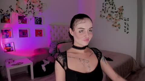 Snapshot of ella_gdss chatting on 21, 9, 2025 ELLA online show from 21, 9, 2025