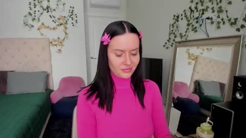 ELLA online show from 1, 3, 2026