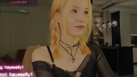 Snapshot of ella_hayes chatting on 14, 6, 2026 Ella NEXT STREAM 1TH DECEMBER 1200 - 0800 AM AT MOSCOW TIME online show from 14, 6, 2026