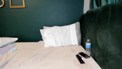 Ella online show from 23, 1, 2025