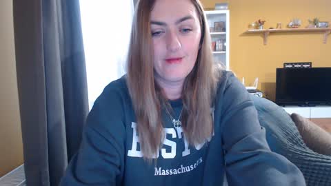 Snapshot of ella_max_live chatting on 28, 1, 2025 Ella Max online show from 28, 1, 2025