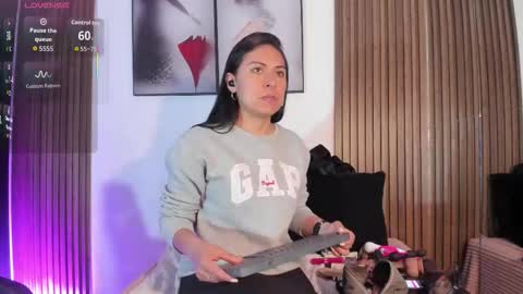 ella rouse online show from 1, 11, 2025