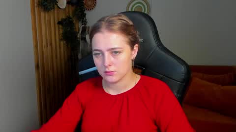 EllaBells online show from 2, 4, 2026