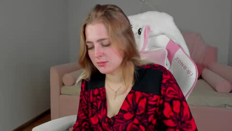 EllaBells online show from 5, 4, 2026