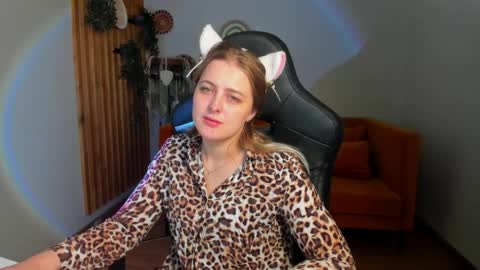 EllaBells online show from 6, 4, 2026