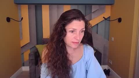 Snapshot of ellalongs chatting on 27, 5, 2026 EllaLongs online show from 27, 5, 2026