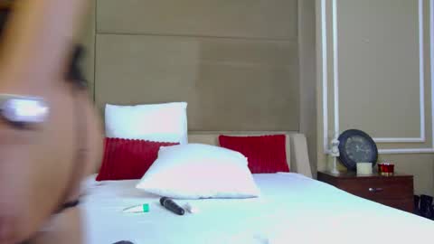 ellalux online show from 20, 3, 2026