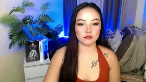 Snapshot of ellaminov chatting on 19, 12, 2025 Ella online show from 19, 12, 2025