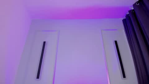 Ella online show from 11, 11, 2025