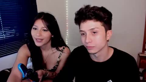 Snapshot of ellancain chatting on 27, 10, 2025 Ella and Cain online show from 27, 10, 2025