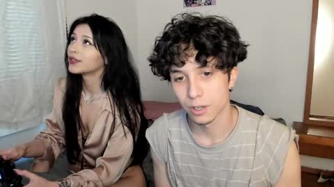 Snapshot of ellancain chatting on 29, 4, 2026 Ella and Cain online show from 29, 4, 2026