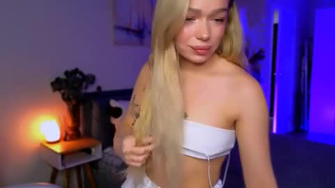 Ella online show from 9, 3, 2026