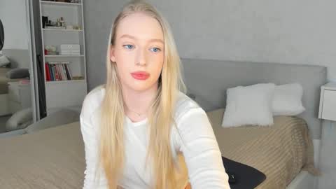 Snapshot of elldiana chatting on 1, 3, 2026 elldiana online show from 1, 3, 2026