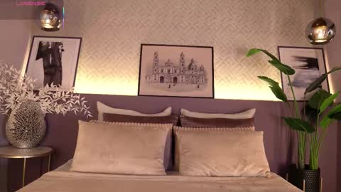 Elle Diane online show from 12, 1, 2026