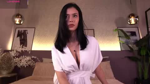 Snapshot of ellediane chatting on 8, 7, 2026 Elle Diane online show from 8, 7, 2026