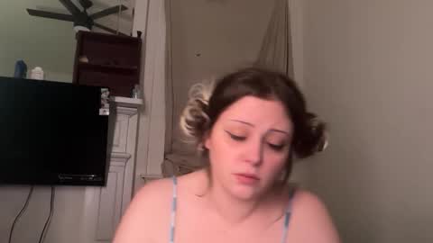 Snapshot of ellenauti chatting on 17, 2, 2026 nautiellebbw online show from 17, 2, 2026