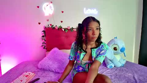 ellie_cute7 online show from 2, 6, 2026
