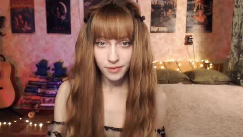ellie_friendly online show from 25, 12, 2024