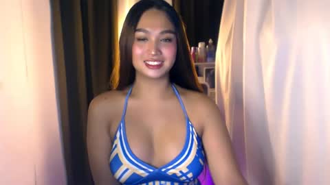 Snapshot of elliecummers chatting on 14, 7, 2026 ellie online show from 14, 7, 2026
