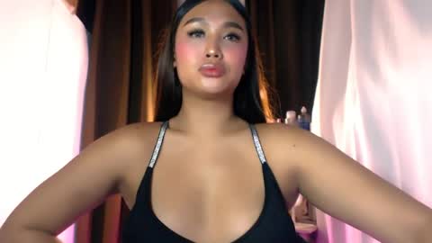 Snapshot of elliecummers chatting on 29, 7, 2026 ellie online show from 29, 7, 2026