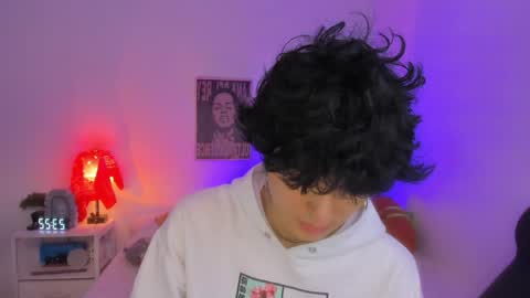 Snapshot of elliotvolkov chatting on 29, 5, 2026 elliotvolkov online show from 29, 5, 2026