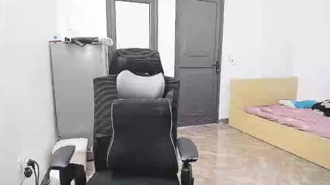 ellsa9x online show from 4, 12, 2025