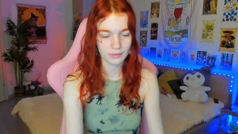 Snapshot of elly_milas chatting on 17, 1, 2025 Elly     Fansly  online show from 17, 1, 2025