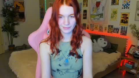 Snapshot of elly_milas chatting on 2, 2, 2025 Elly     Fansly  online show from 2, 2, 2025