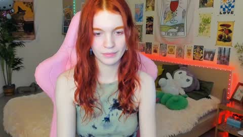 Snapshot of elly_milas chatting on 2, 2, 2025 Elly     Fansly  online show from 2, 2, 2025