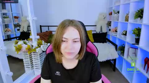 elma_lily online show from 25, 10, 2025