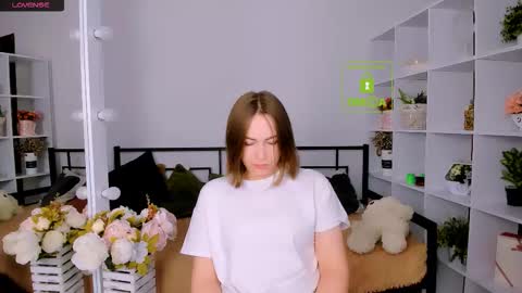 elma_lily online show from 28, 11, 2025