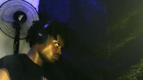 Snapshot of elniga21 chatting on 26, 1, 2025 EL NIIGGGAA  21                                                                  EL NIGGA  21 online show from 26, 1, 2025