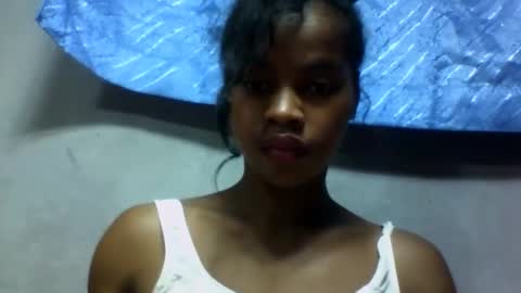 Snapshot of elodie228680 chatting on 24, 5, 2026 elodie228680 online show from 24, 5, 2026
