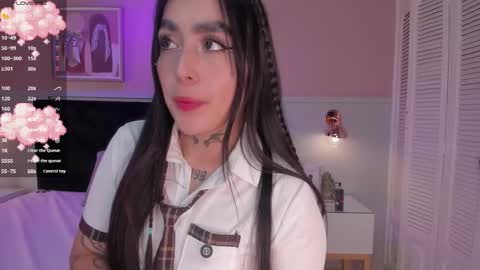 Elodie  online show from 14, 3, 2026