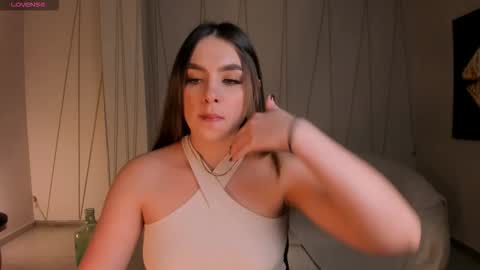 ELOISA OLIVERO online show from 9, 11, 2025