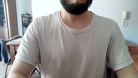 Snapshot of elriclust chatting on 6, 2, 2026 elriclust online show from 6, 2, 2026