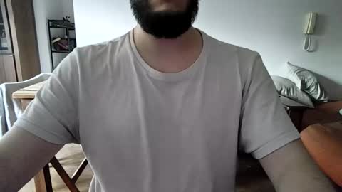 Snapshot of elriclust chatting on 19, 2, 2026 elriclust online show from 19, 2, 2026