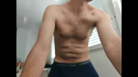Snapshot of elrubiyo25 chatting on 10, 6, 2026 elrubiyo25 online show from 10, 6, 2026