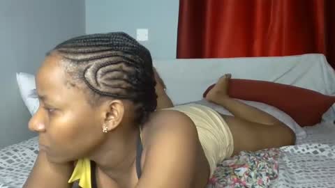 elsysmile online show from 21, 1, 2025