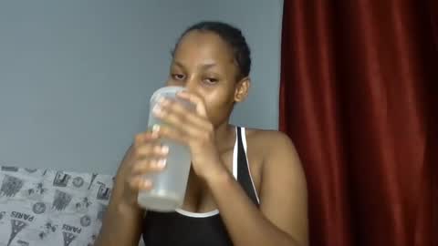 elsysmile online show from 4, 2, 2025