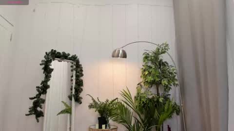 Erica  online show from 14, 1, 2026