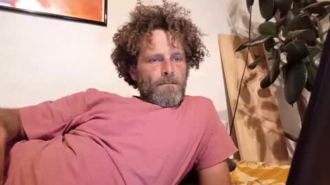 elyjahoye online show from 19, 4, 2026