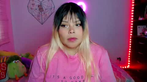 Snapshot of elymoon chatting on 23, 2, 2026 Ely online show from 23, 2, 2026