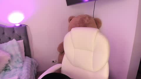 Ross online show from 8, 4, 2026