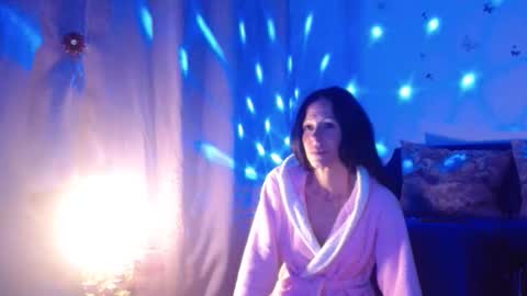 Elisa online show from 25, 10, 2025