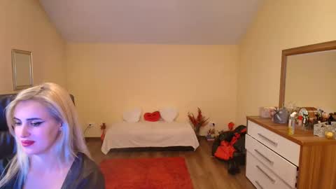 Snapshot of elysia3333 chatting on 21, 10, 2025 elysia3333 online show from 21, 10, 2025